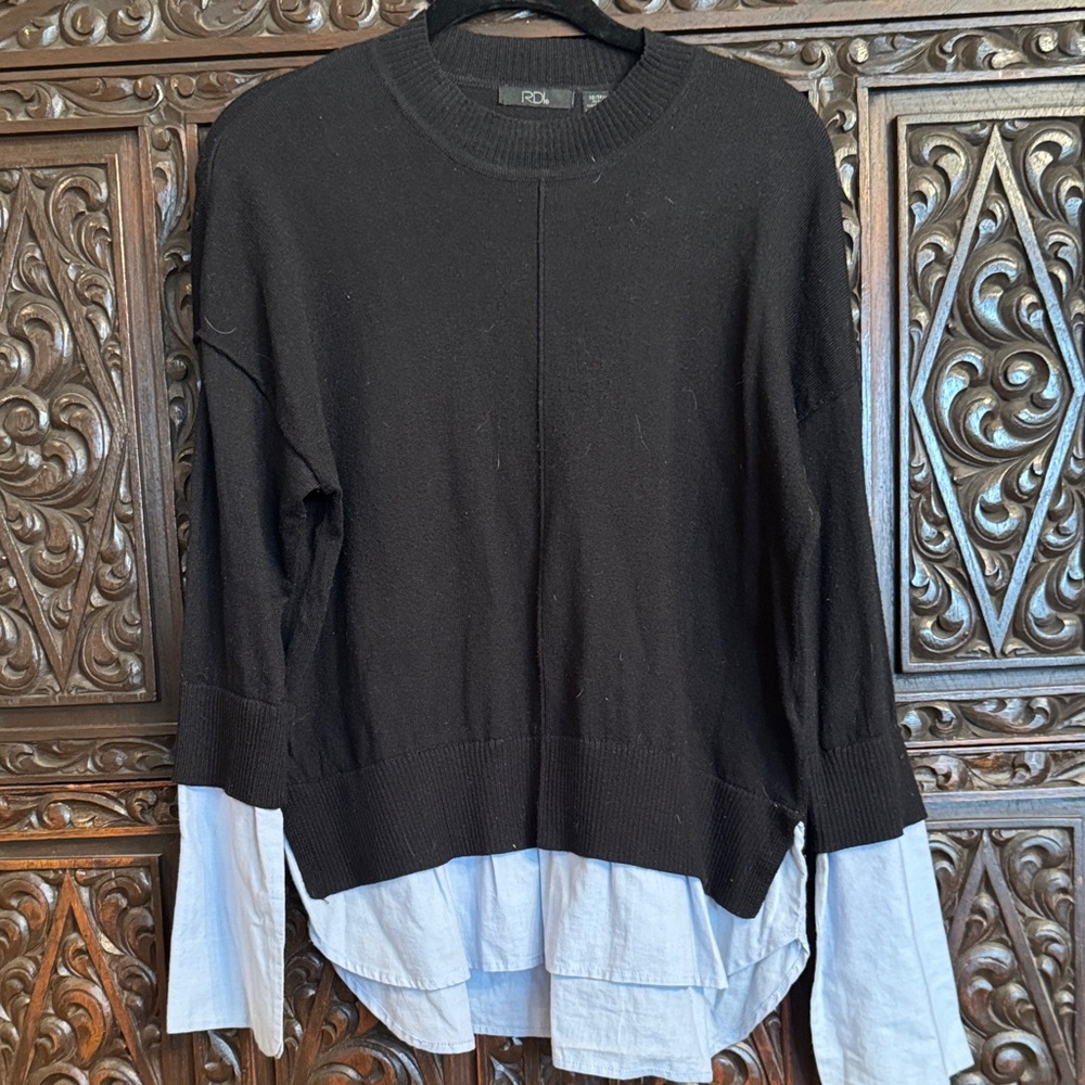 RDI Black and Blue Layered Lightweight Sweater Blouse